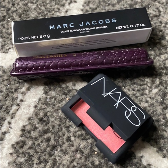 Tarte Other - Marc Jacob/Tarte mascara + Nars blush(Value $50)